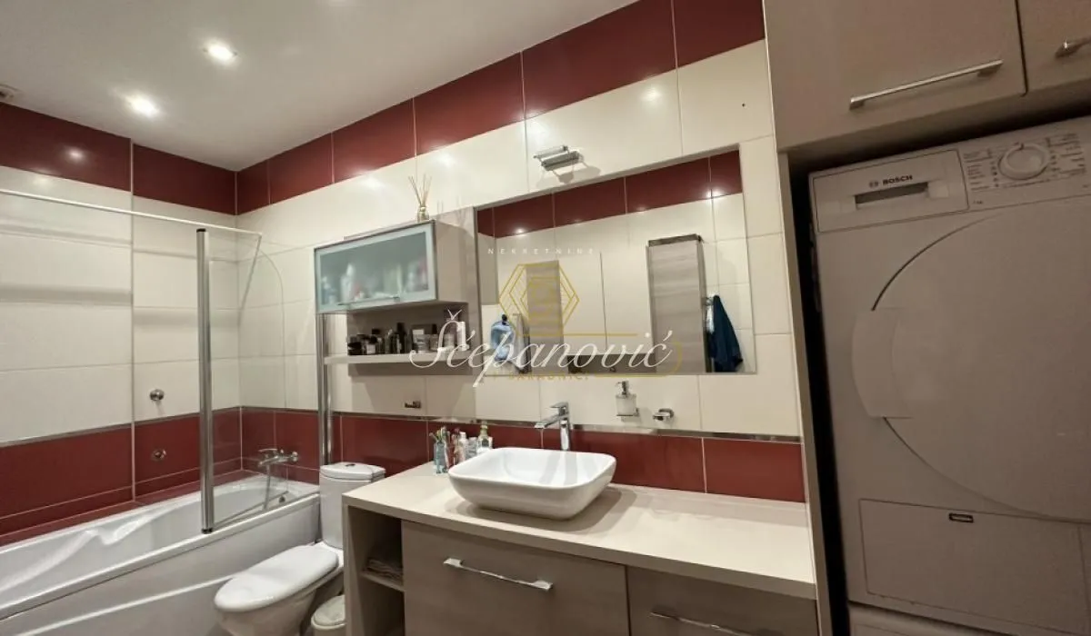 Prodaja, trosoban stan, 102m², Liman 3, Novi Sad Sve Podlokacije