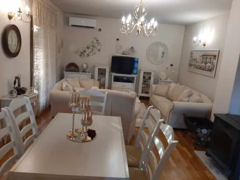 Prodaja, kuća, 106m², Podgorica, Crna Gora - image 11