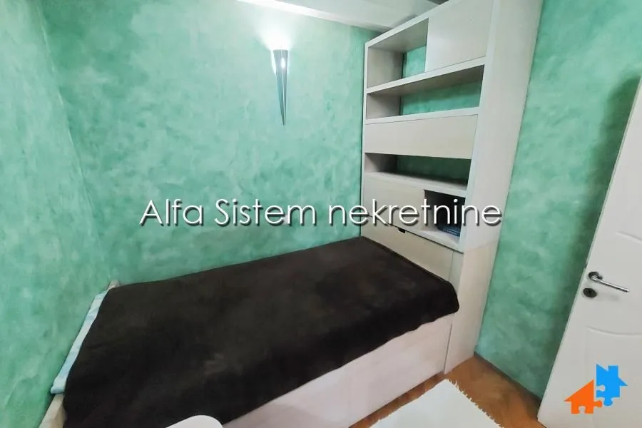 Rent, apartment, 35m², Čubura, Beograd