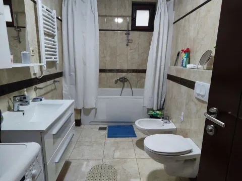 Rent, one bedroom apartment, 58m², Bečići, Budva - image 3