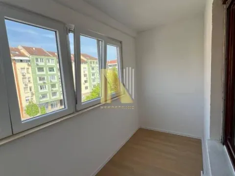 Prodaja, garsonjera, 30m², Nova Detelinara, Novi Sad Sve Podlokacije - image 3