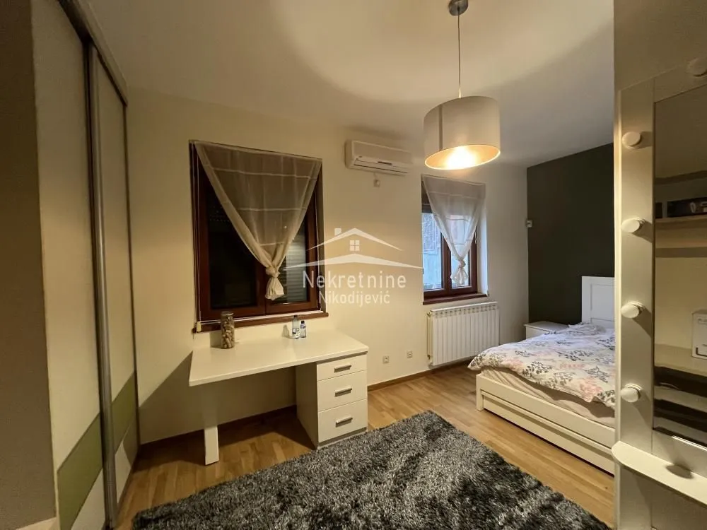 Sale, apartment, 220m², Savski Venac, Beograd