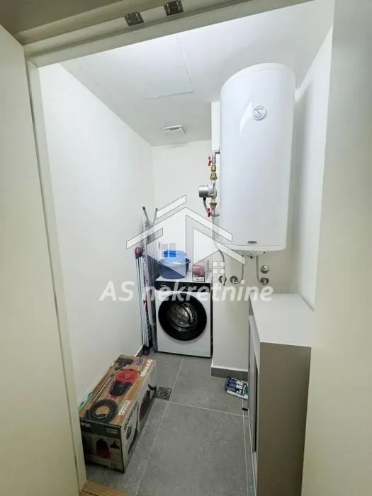 Rent, three bedroom apartment, 84m², Savski Venac, Beograd