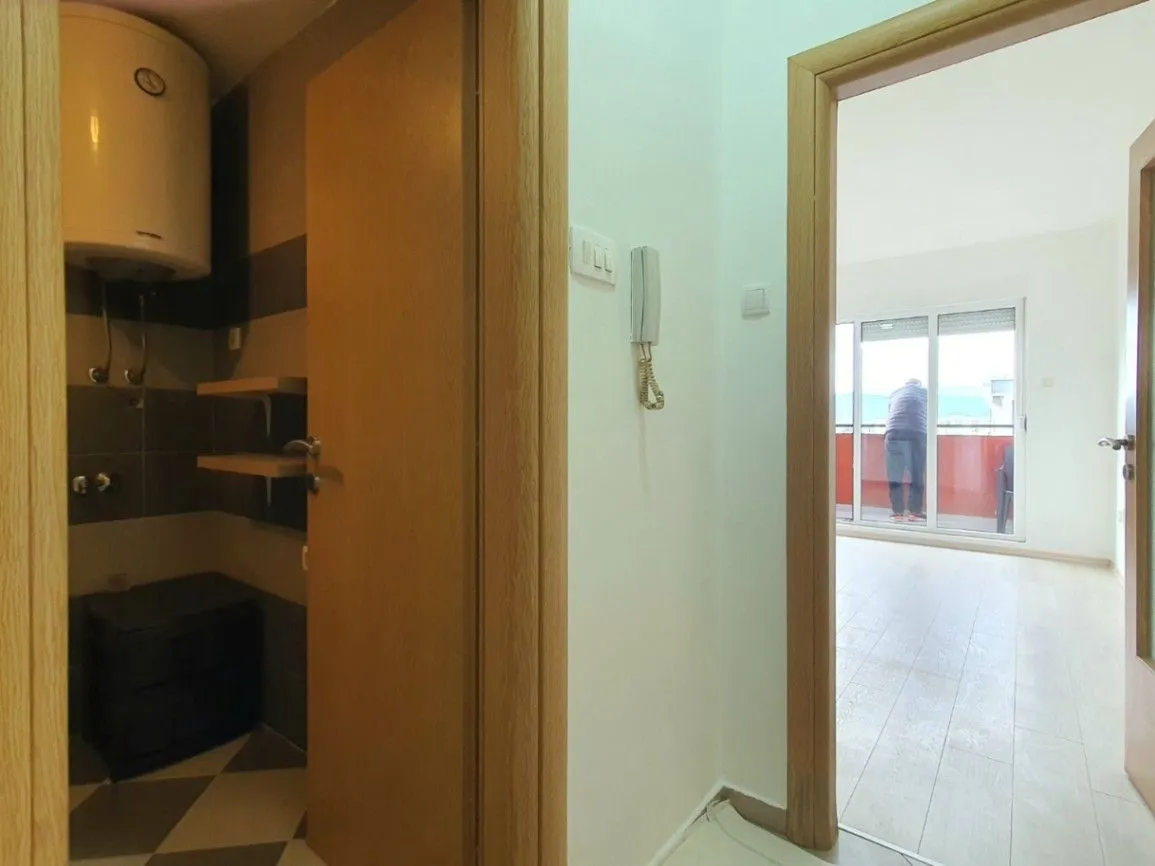 Rent, studio apartment, 28m², Tuški Put, Podgorica