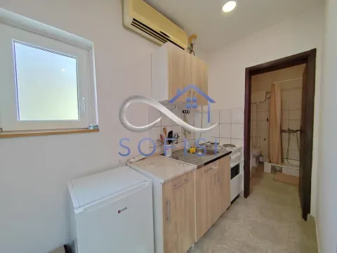 Izdavanje, stan, 20m², Grbavica, Novi Sad Sve Podlokacije - image 8