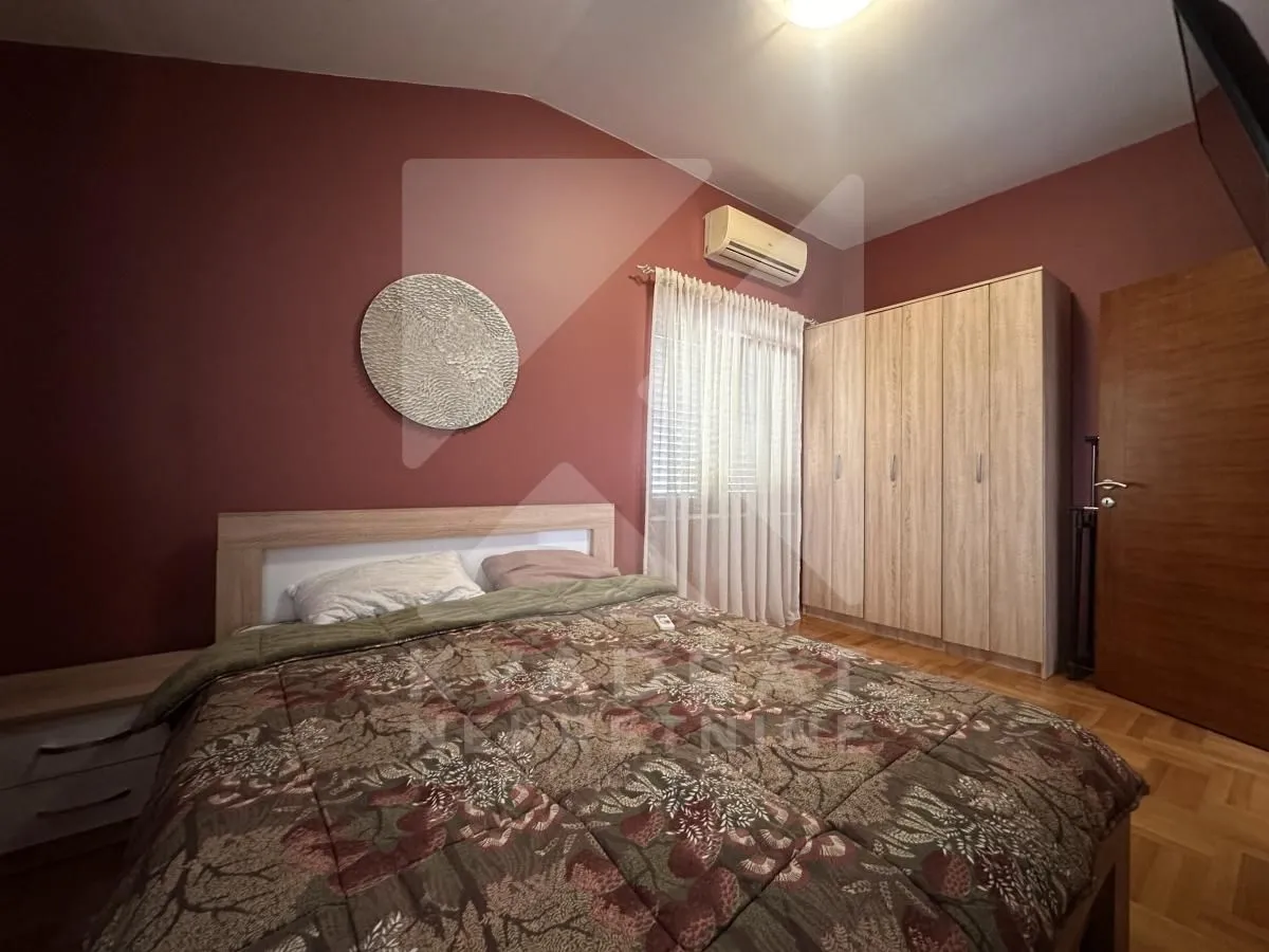 Rent, house, 326m², Stari Aerodrom, Podgorica
