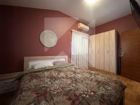 Rent, house, 326m², Stari Aerodrom, Podgorica - image 14