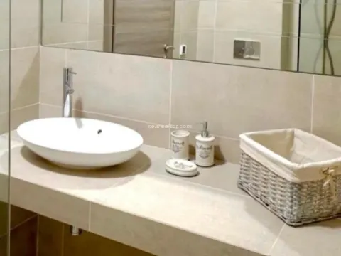 Izdavanje, jednosoban stan, 60m², Tivat, Crna Gora - image 10