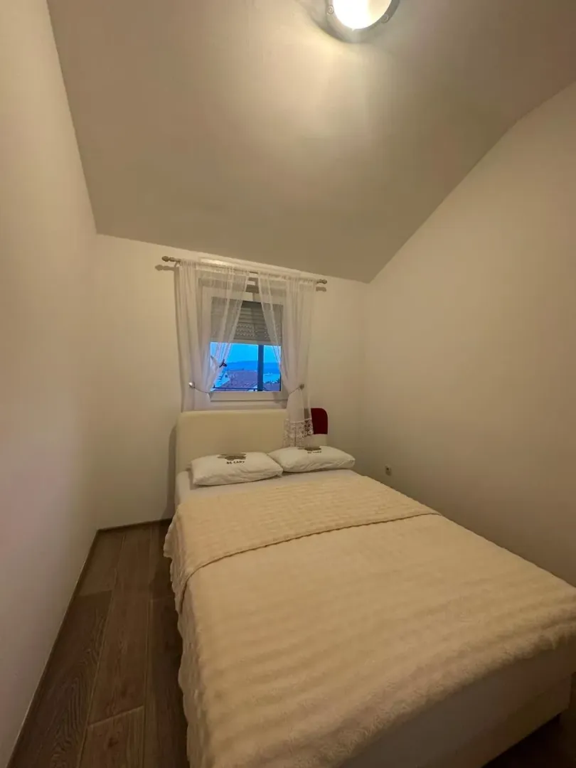 Prodaja, dvosoban stan, 67m², Tivat, Crna Gora