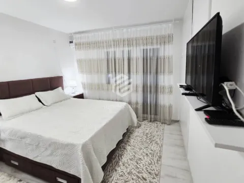 Rent, two bedroom apartment, 104m², Tološi, Podgorica - image 10
