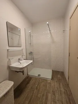 Rent, two bedroom apartment, 68m², City Kvart, Podgorica - image 10