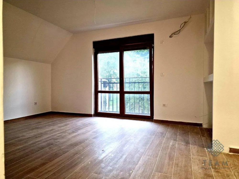Prodaja, trosoban stan, 75m², Breza, Kolašin