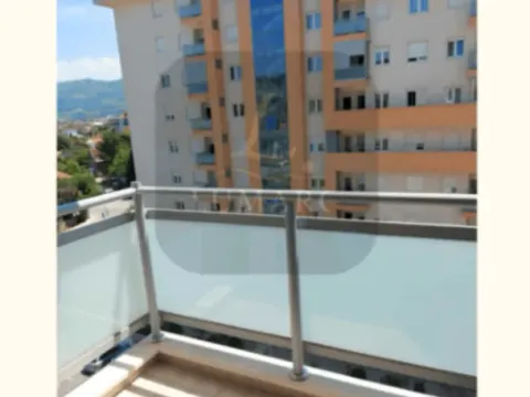 Izdavanje, jednosoban stan, 44m², City Kej, Podgorica - image 4
