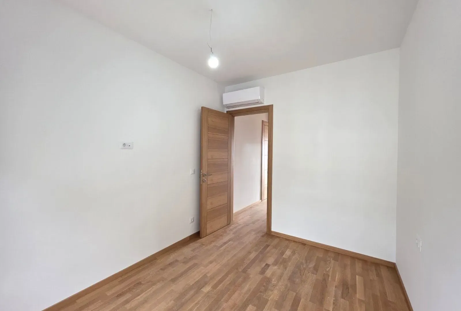 Prodaja, jednosoban stan, 43m², Bečići, Budva