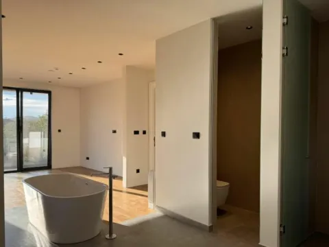 Sale, house, 262m², Gorica C, Podgorica - image 9