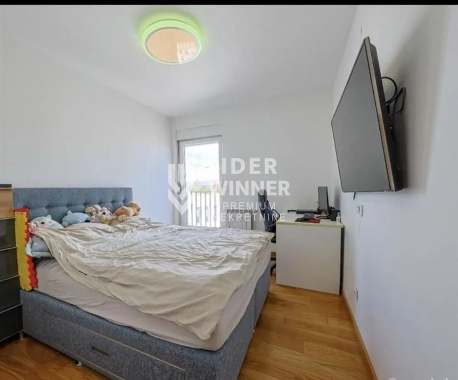 Sale, four bedroom apartment, 91m², Zemun Sve Podlokacije, Beograd