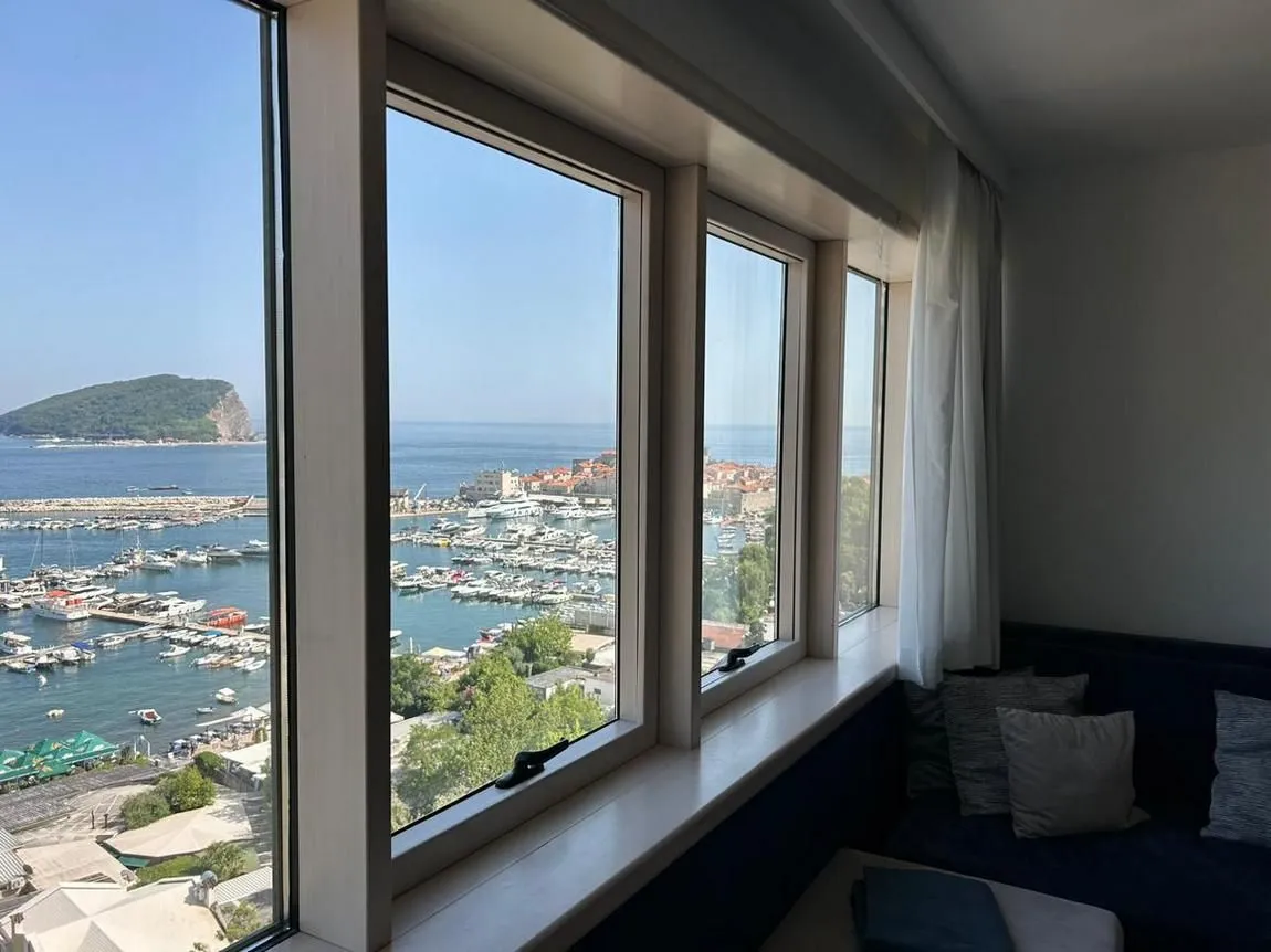 Sale, three bedroom apartment, 84m², Centar, Budva