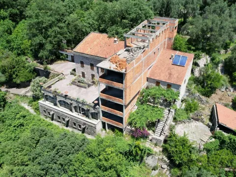 Prodaja, kuća, 500m², Petrovac, Budva - image 7