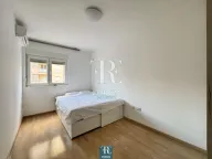 Izdavanje, dvosoban stan, 75m², City Kvart, Podgorica - image 10