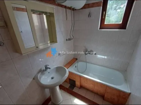 Izdavanje, stan, 210m², Savski Venac, Beograd - image 9