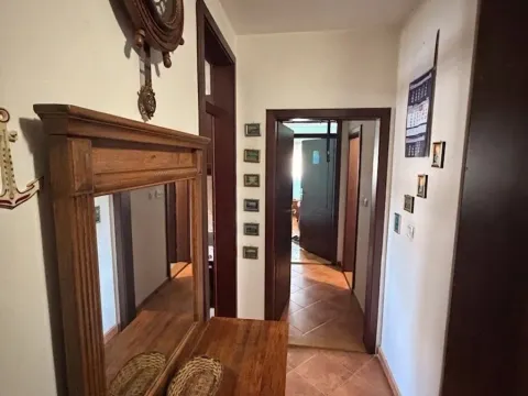 Prodaja, dvosoban stan, 83m², Makedonsko naselje, Bar - image 7