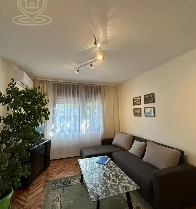 Rent, one bedroom apartment, 50m², Duvanište, Niš