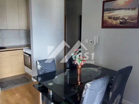 Izdavanje, jednosoban stan, 43m², Novo naselje, Novi Sad - image 3