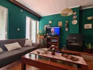 Prodaja, trosoban stan, 86m², Centar, Budva - image 1