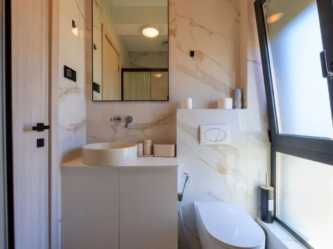 Prodaja, dvosoban stan, 154m², Tivat, Crna Gora - image 22