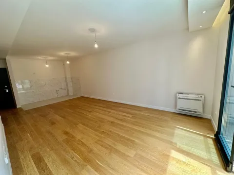 Rent, two bedroom apartment, 80m², Kod Big Fashion-a, Podgorica - image 5