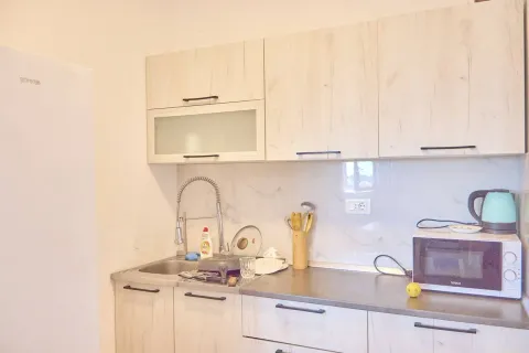 Sale, two bedroom apartment, 59m², Bečići, Budva - image 3