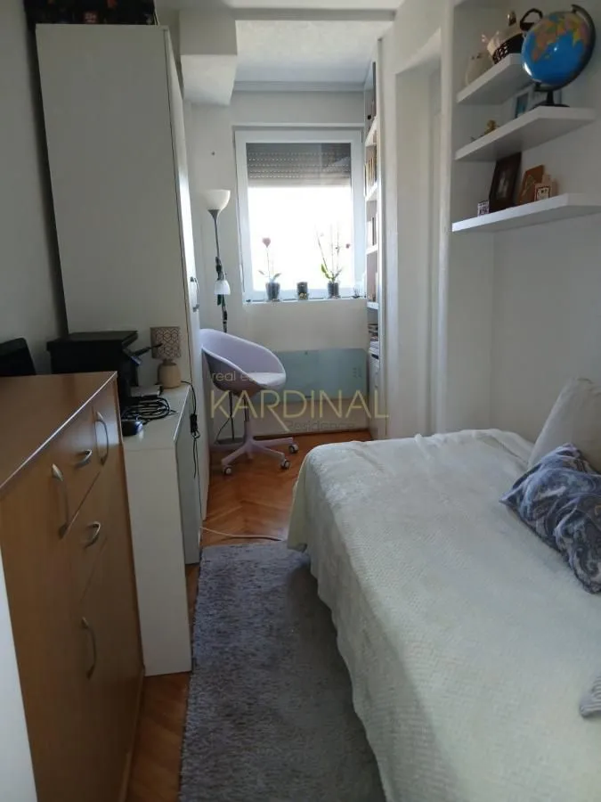 Prodaja, dvosoban stan, 66m², Centar, Jagodina