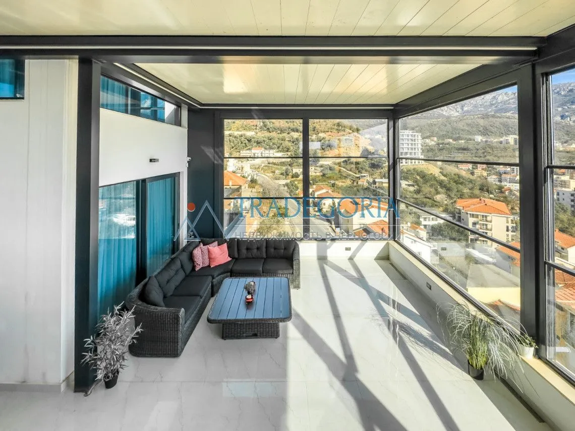 Prodaja, stan, 300m², Bečići, Budva