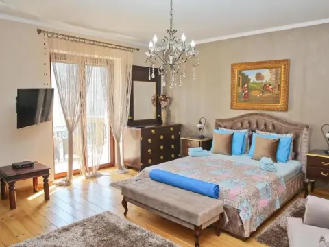 Prodaja, kuća, 497m², Kotor, Crna Gora - image 4