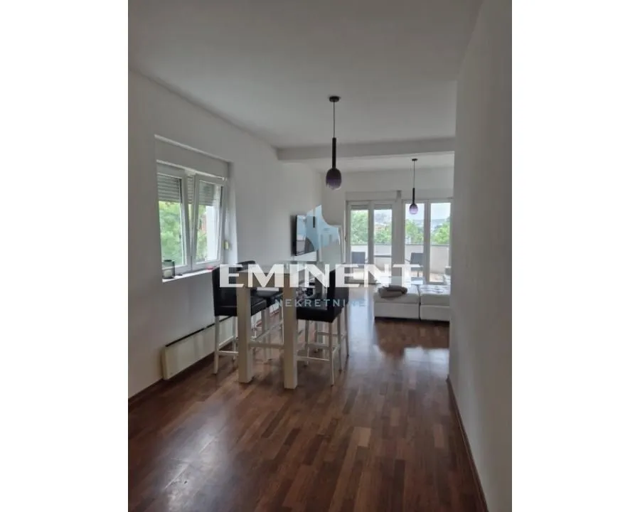 Rent, three bedroom apartment, 90m², Kluz, Zvezdara Sve Podlokacije