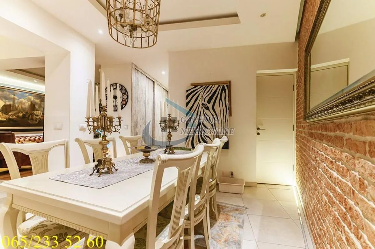 Sale, three bedroom apartment, 95m², Stari Grad, Beograd