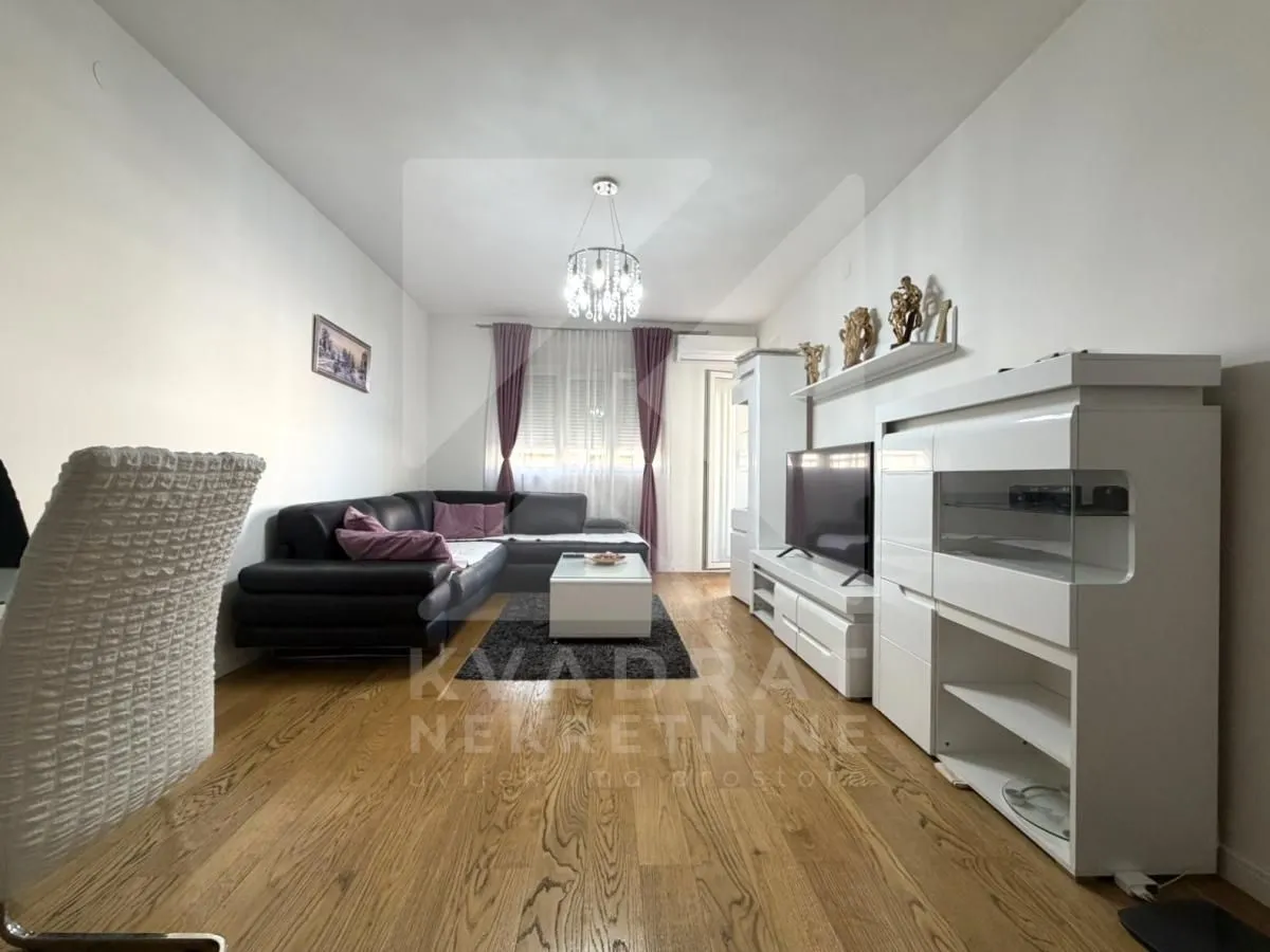 Rent, one bedroom apartment, 49m², Central Point, Podgorica