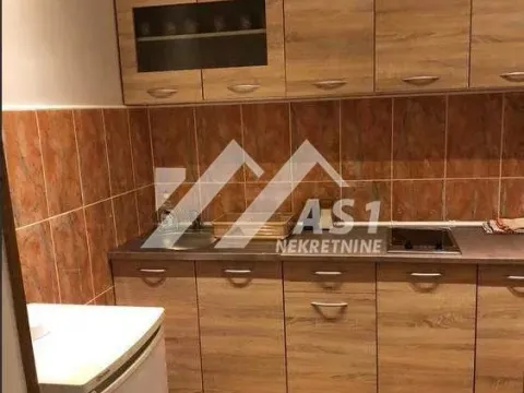 Izdavanje, dvosoban stan, 60m², Centar, Novi Sad - image 6