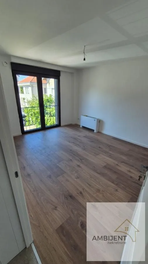 Sale, house, 233m², Čukarica, Beograd