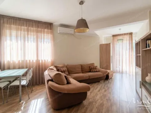 Sale, one bedroom apartment, 56m², Bečići, Budva - image 3