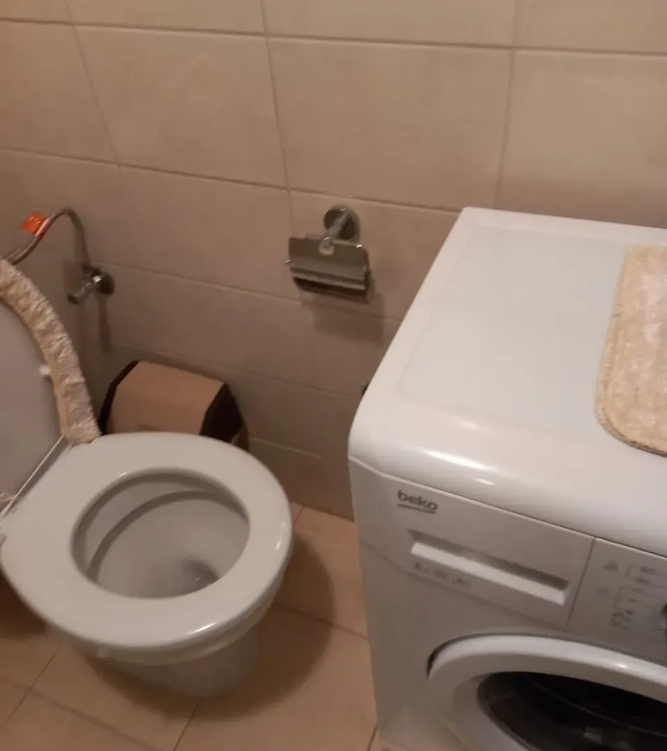 Izdavanje, jednosoban stan, 37m², Stari Aerodrom, Podgorica