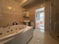 Rent, house, 350m², Zlatica, Podgorica - image 10