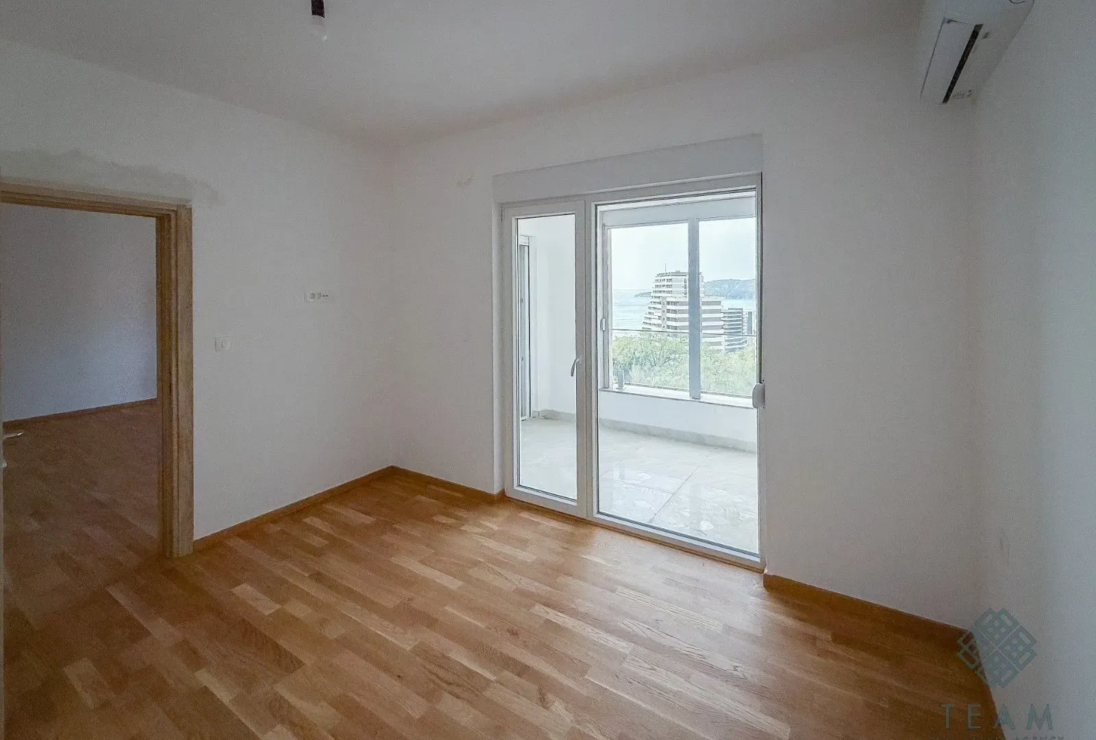 Sale, two bedroom apartment, 59m², Bečići, Budva