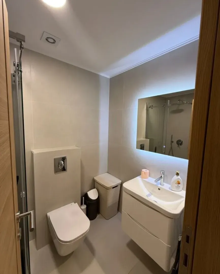 Izdavanje, dvosoban stan, 53m², New City, Podgorica