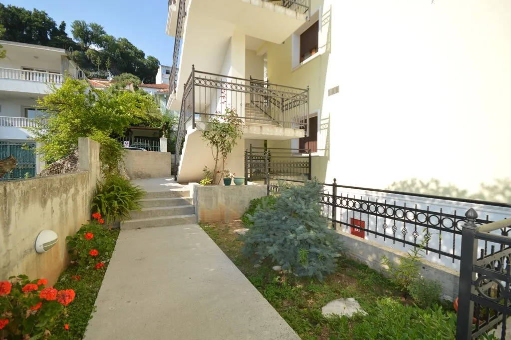 Prodaja, dvosoban stan, 138m², Savina, Herceg Novi