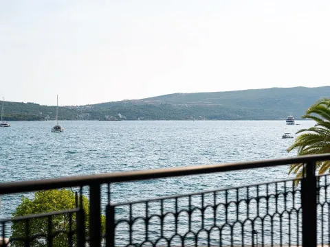 Prodaja, dvosoban stan, 107m², Porto Montenegro, Tivat - image 12