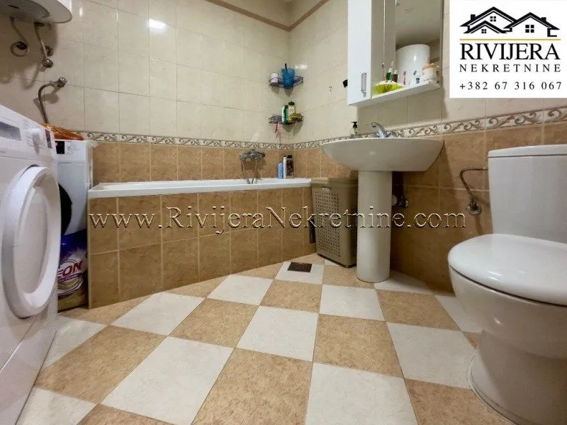 Prodaja, dvosoban stan, 48m², Dobrota, Kotor