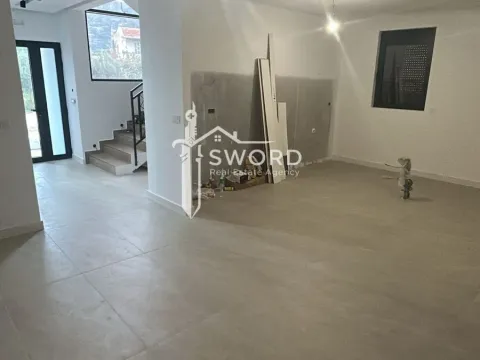 Sale, house, 224m², Polje, Bar - image 8