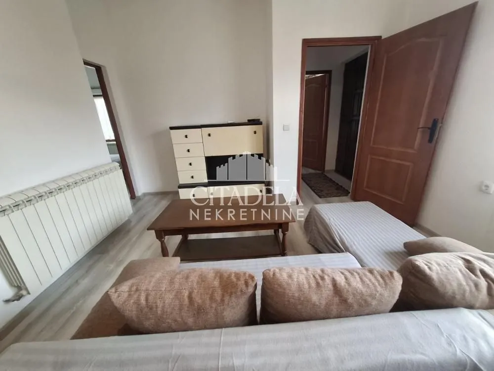 Rent, three bedroom apartment, 51m², Banjica, Voždovac Sve Podlokacije