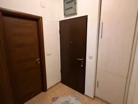 Izdavanje, jednosoban stan, 53m², City Kvart, Podgorica - image 10